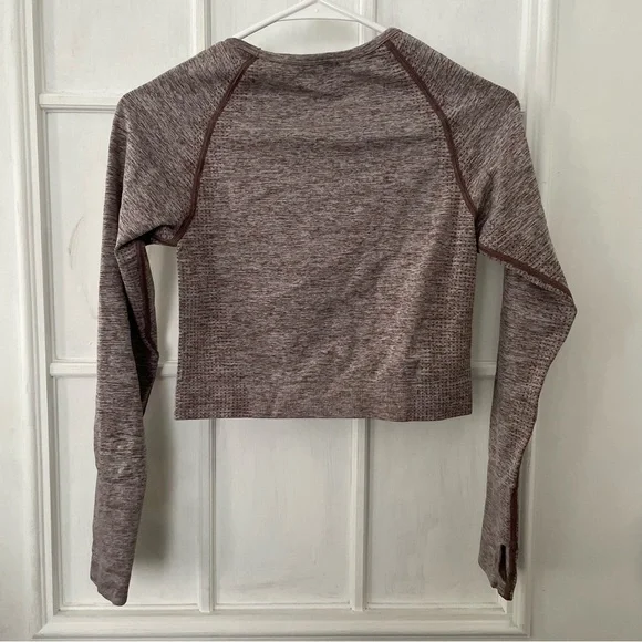 PINK Victoria's Secret Heathered Mauve Crop Top - Picture 5 of 5